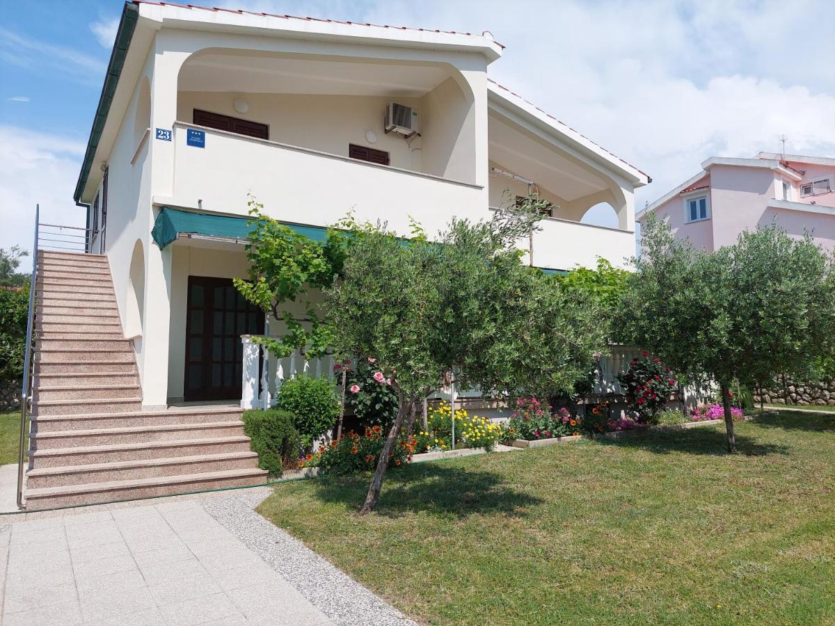 Apartments Vlasici Exterior photo
